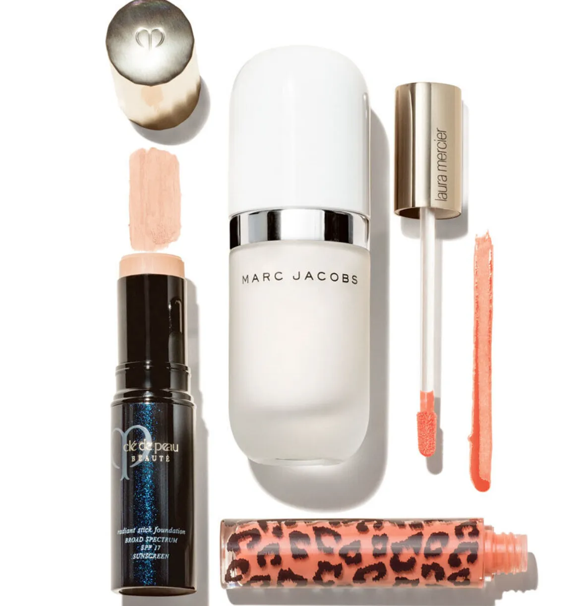 Clé de Peau Beauté Radiant Stick Foundation SPF 17
